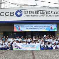 Kegiatan Outdoor Study Kelas IV Ke China Construction Bank Indonesia